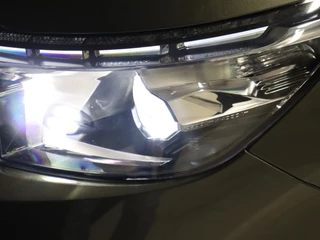 Peugeot 5008 Peugeot 5008 1.2 PureTech Allure 7-Pers 7P [APPLE CARPLAY, ANDROID, CAMERA, HILL DESCENT, OFFROAD MODES, STOELVERWARMING, CRUISE, NAVI, NIEUWSTAAT] - afbeelding nr 13