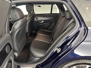Mercedes-Benz E-Klasse Mercedes-Benz E-Klasse Estate 220 d Premium Aut. *1/2LEATHER | MULTIBEAM-LED | WIDESCREEN-DIGI-COCKPIT | TOP-VIEW | MEMORY-PACK | AMBIENT-LIGHT | COMFORT-SEATS | NAVI-FULLMAP | 17''ALU* - afbeelding nr 9