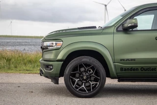 Dodge Ram 1500 Dodge Ram 1500 5.7 V8 4x4 Crew Cab Limited BPM VRIJ / ALL IN PRIJS / PANO / KLEP / WIDE BODY / GARANTIE - afbeelding nr 65