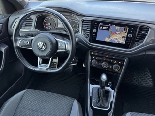 Volkswagen T-Roc Volkswagen T-Roc 1.5 TSI 150pk 3 x R-Line DSG ACC Camera LaneAsist  CarPlay Sportmodus 18 ich Sportvelg - afbeelding nr 16
