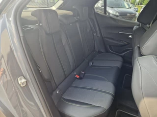 Peugeot 2008 Peugeot 2008 1.2 PureTech 130 GT Line - afbeelding nr 16