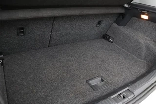 Volkswagen Polo Volkswagen Polo 1.0 TSI Connected Series | Carplay | Navigatie |  Cruise control | Airco | Parkeerhulp | Bluetooth - afbeelding nr 15