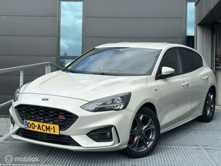 Ford Focus Ford Focus 1.5 EcoBoost ST LINE - afbeelding nr 14