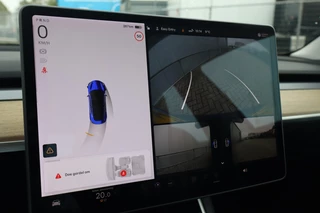 Tesla Model 3 - afbeelding nr 5