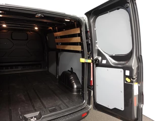Ford Transit Custom Ford Transit Custom 300 2.0 TDCI 130pk L2H1 Trend Automaat Airco Navigatie Cruise control Camera Parkeersensoren Trekhaak Betimmering Laadruimte - afbeelding nr 34