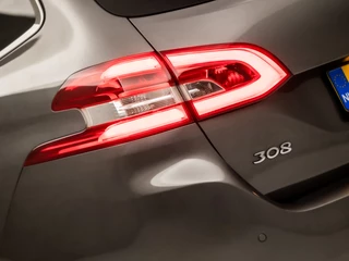 Peugeot 308 (PANORAMADAK, APPLE CARPLAY, GROOT NAVI, DENON AUDIO, KEYLESS, LEDER, SPORTSTOELEN, 360 CAMERA, CRUISE, NIEUWE APK, NIEUWSTAAT) - afbeelding nr 29