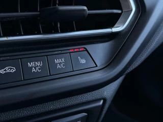 BMW 1 Serie BMW 1-serie 118i Sport High Executive LEDER*CAMERA*SPORTSTOEL - afbeelding nr 9