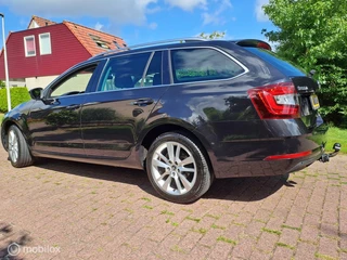 Škoda Octavia Skoda Octavia Combi 2.0 TDI Nw APK! Greentech Ambition Bus - afbeelding nr 8