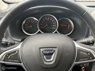 Dacia Sandero Dacia Sandero 0.9 TCe Laureate 2017 / Airco / Navigatie / DAB / Dealeronderhouden NAP - afbeelding nr 19