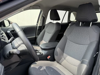 Toyota RAV4 Toyota RAV4 2.5 Hybrid Dynamic+ Navi PDC Led 10 jaar garantie! - afbeelding nr 14