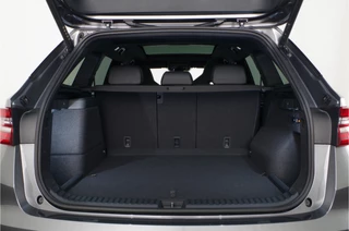Škoda Kodiaq ŠKODA Kodiaq 1.5 TSI PHEV Sportline Business > Panorama schuif/Trekhaak/Dynamic-pakket/20 inch... | 0140 | - afbeelding nr 13
