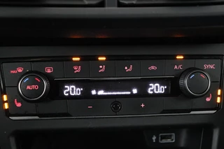 Volkswagen Polo Volkswagen Polo 1.0 TSI Highline | Automaat | Stoelverwarming |  Carplay | Navigatie | Climate control | Parkeerhulp | Cruise control | Bluetooth - afbeelding nr 24