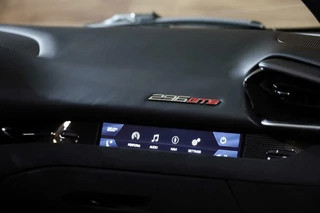 Ferrari 296 Ferrari 296 GTB 3.0 V6 | Passenger Display| Carbon Ex & Int|HUD| - afbeelding nr 11