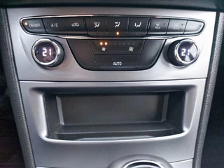 Opel Astra Opel Astra 1.4 Business Automaat, airco,cruise,navigatie/achteruitrijcamera,parkeersensoren, - afbeelding nr 18