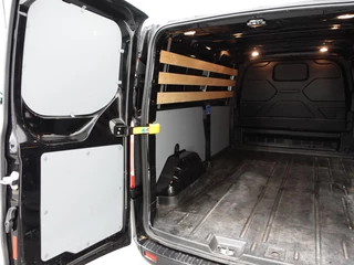 Ford Transit Custom Ford Transit Custom 130pk Automaat L2H1 Trend Navigatie Cruise control Camera Parkeersensoren Trekhaak Airco - afbeelding nr 37