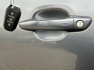 Citroën C3 Aircross Citroën C3 Aircross 1.2 PureTech Feel Navi | Trekhaak | PDC v+a | Clima - afbeelding nr 7