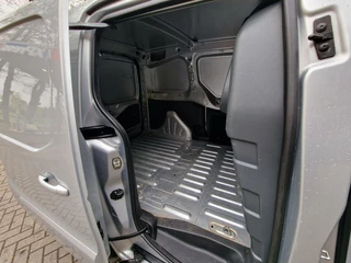 Peugeot Partner Peugeot Partner bestel 120 1.6 e-HDI L1 Navteq|Trekhaak|118.623KM|Navi|Cruise|Airco|CV|allseasons| - afbeelding nr 7