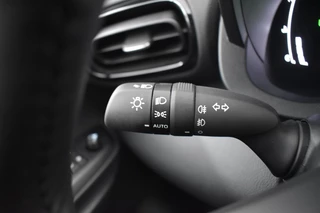 Toyota Yaris Cross Toyota Yaris Cross 1.5 HYBRID 115PK First Edition Automaat - afbeelding nr 17