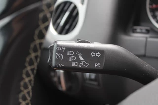 Volkswagen Tiguan Volkswagen Tiguan 1.4 TSI Edition / Trekhaak / Panoramadak / Apple CarPlay / 18'' / Navigatie / Xenon / Stoelverwarming / Cruise Control - afbeelding nr 34