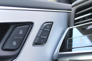 Audi Q8 Audi Q8 60 TFSI e quattro Pro Line S Competition | Panoramadak | Massage | 23'' | Vierwielbesturing | Trekhaak | Koeling | OLED - afbeelding nr 26
