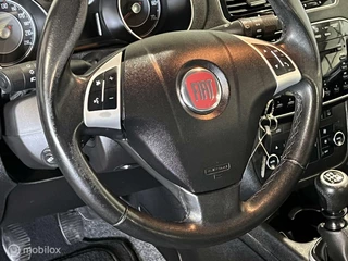 Fiat Punto Fiat Punto Evo 0.9 TwinAir Lounge [ NAP climate cruise LM ] - afbeelding nr 22