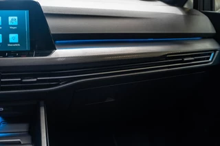 Volkswagen Golf Volkswagen Golf 1.4 eHybrid GTE | Pano | IQ Light | Dodehoek - afbeelding nr 32