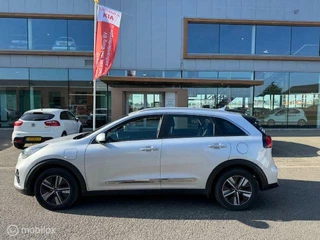 Kia Niro Kia Niro 1.6 GDi PHEV DynamicPlusLine  55km volledig electrisch rijden  Hierna hybride , Navigatie , Camera , Parkeerhulp voor & achter , Stoel & Stuur verwarming   fabrieks garantie - afbeelding nr 2