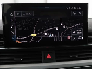 Audi A4 Audi A4 35 TFSI Launch Edition Business | 1e eigenaar |  Dealer onderhouden | Trekhaak | Virtual Cockpit | Carplay | Navigatie | Full LED | Parkeerhulp | Climate control | Sportstoelen | Cruise control - afbeelding nr 13