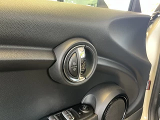 MINI Cooper Cabrio - afbeelding nr 12