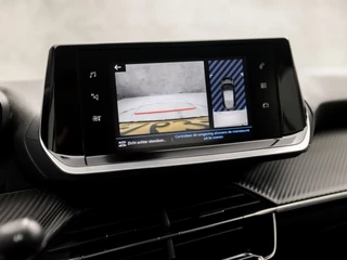 Peugeot 208 Peugeot 208 1.2 PureTech Sport (APPLE CARPLAY, GROOT NAVI, 360 CAMERA, LM VELGEN, SPORTSTOELEN, PARKEERSENSOREN, LED KOPLAMPEN, LANE ASSIST, NIEUWSTAAT) - afbeelding nr 13