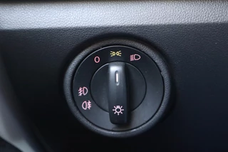 Volkswagen up! Volkswagen up! 1.0 BMT move up! | Stoelverwarming | Airco - afbeelding nr 8