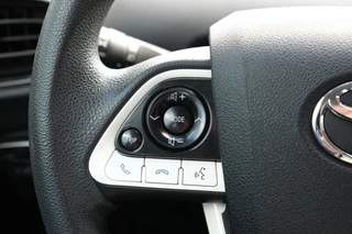 Toyota Prius Toyota Prius 1.8 122PK Hybrid Aspiration Automaat | Bluetooth | - afbeelding nr 18