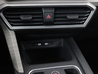 SEAT Leon SEAT Leon 1.4 TSI e-Hybrid PHEV | Stoel & stuurverwarming |  Leder/Alcantara | Carplay | Camera | Navigatie | Memory | Park Assist | Full LED - afbeelding nr 26