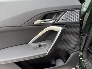 BMW iX1 BMW iX1 eDrive20 67 kWh 204pk | X-Line | Travel Pack  | Innovation Pack | Adaptieve cruise controle | HiFi System Harman Kardon | Panoramadak | Head up Display - afbeelding nr 37