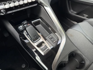 Peugeot 3008 Peugeot 3008 130PK Allure | Automaat | Camera | Climate | Navi | Cruise - afbeelding nr 26
