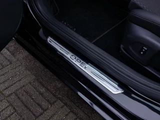 Opel Astra 1.6 Turbo 200pk Innovation 5-Deurs | 1ste Eigenaar | Navi+Apple Carplay+Android Auto | Clima | Cruise | Led Koplampen | Keyless Entry | Pdc V+A | Dodehoek+Rijstrooksensor | 16''lm | Trekhaak - afbeelding nr 27