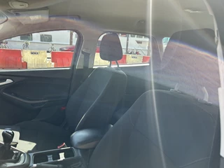 Ford Focus navigatie/camera airco/ecc apk - afbeelding nr 20