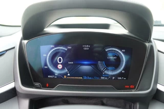 BMW i8 BMW i8 Coupé / NL Auto / Dealeronderhouden / Top conditie / Head up / 360 camera - afbeelding nr 13
