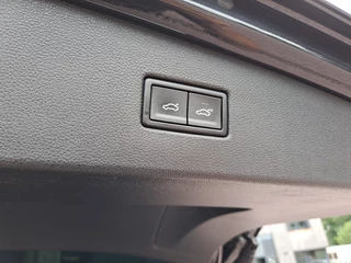 Volkswagen Tiguan Volkswagen Tiguan 2.0 TSI 4Motion Highline R-line | LED | Pano | Trekhaak | Leder | Elek. klep | Virtual | LMV 20
