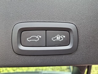 Volvo XC40 Volvo XC40 Recharge Twin Ultimate 78 kWh Panoramadak | Harman/Kardon | Stoel/Stuur verwarming | Trekhaak | - afbeelding nr 8