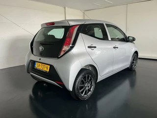 Toyota Aygo Toyota Aygo 1.0 VVT-i x-Fun , Airco, LM-velgen , All-seasen - afbeelding nr 3