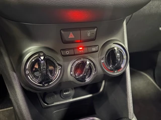 Peugeot 208 Peugeot 208 1.2 Navigatie DAB Airco Cruise PDC - afbeelding nr 15