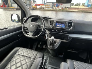 Toyota ProAce Toyota ProAce Worker 2.0 D-4D Black Line Long Trekhaak/Leder/Camera/Carplay/Navi/PDC/17