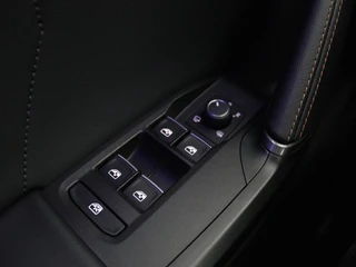 CUPRA Leon Cupra Leon 1.4 e-Hybrid VZ | 245pk |  Stoel & stuurverwarming | Camera | Navigatie | Sfeerverlichting | Keyless | Full LED | PHEV - afbeelding nr 13