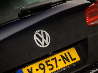 Volkswagen Touareg Volkswagen Touareg 3.0 TDI Sport 263Pk Automaat (PANORAMADAK, NAVIGATIE, LUCHTVERING, DYNAUDIO, STUUR/STOELVERWARMING, LEDEREN SPORTSTOELEN, TREKHAAK, ADAPTIVE CRUISE, XENON, CAMERA, NIEUWE APK, NIEUWSTAAT) - afbeelding nr 34