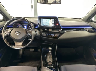 Toyota C-HR Toyota C-HR 1.2 Bi-Tone | CAMERA | NAVI | KEYLESS | LMV | METALLIC | LED - afbeelding nr 32
