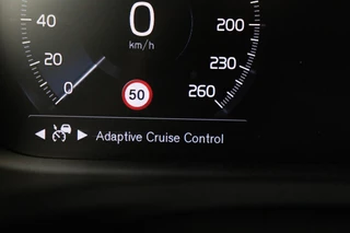 Volvo V60 Volvo V60 2.0 T4 Momentum Pro | Trekhaak | Adaptive cruise |  Stoelverwarming | Carplay | BLIS | Navigatie | Full LED | DAB | Half leder | Climate control - afbeelding nr 10