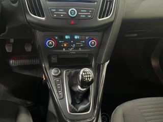 Ford Focus Ford Focus 1.0 ECOB. First Edition, Schuif/kantel, PDC, NAVI, Trekhaak - afbeelding nr 21