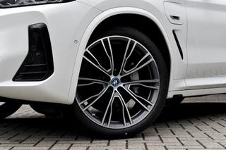 BMW X3 BMW X3 xDrive30e M Sport | Panoramadak | 21'' Velgen | Camera | CarPlay | Head-Up | Stoelverwarming | Sfeerverlichting | - afbeelding nr 31