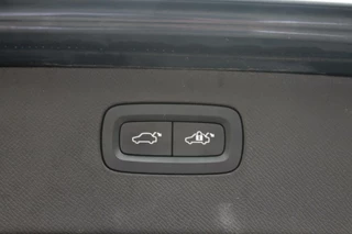 Volvo XC90 Volvo XC90 T8 Recharge AWD R-Design | Longe Range | Panoramadak | Stoelverwarming | BLIS | Trekhaak | Harman / Kardon | Glossy Black | Keyless - afbeelding nr 61